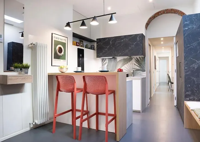 3-Bedroom Design House San Babila-Tricolore-M4