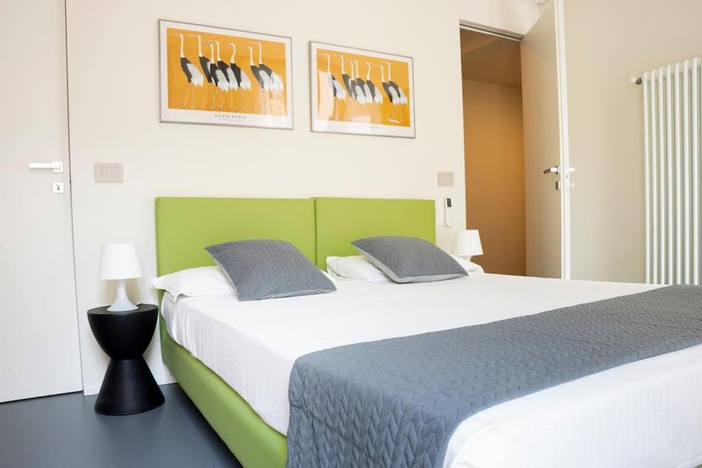 Appartement 3-bedroom Design House San Babila-tricolore-m4 *