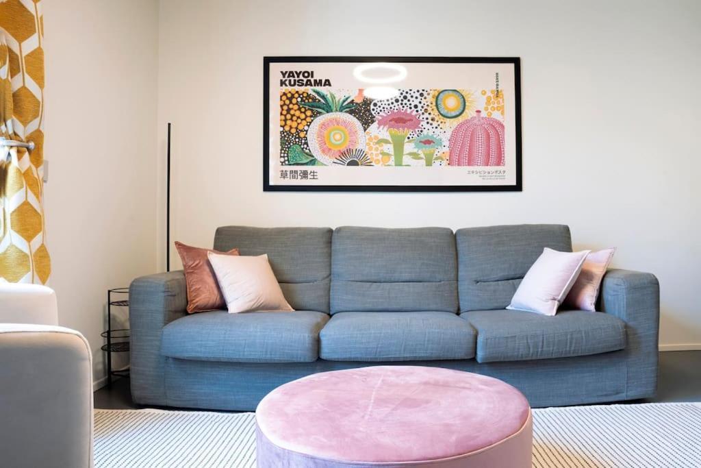 3-bedroom Design House San Babila-tricolore-m4